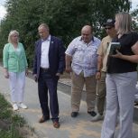 Николай Макариков с депутатским контролем посетил объекты народной программы в Рыбновском округе