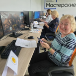 Приморские пенсионеры показали навыки работы в интернете