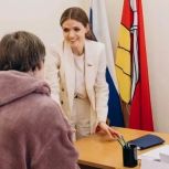 Депутат «Единой России» помогла воронежцам с вопросами ЖКУ и трудоустройства