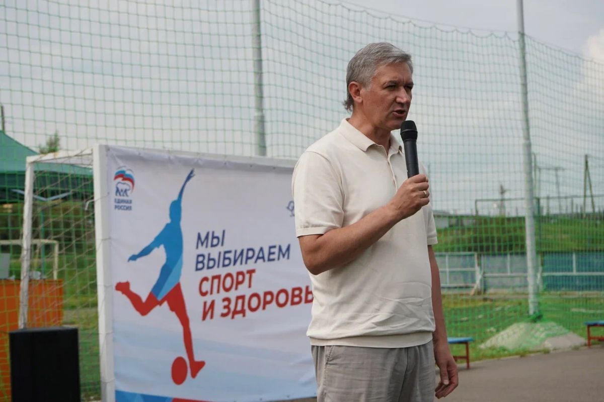 В Красноярске «Единая Россия» дала старт муниципальному этапу VIII Всероссийского фестиваля детского дворового футбола 6х6