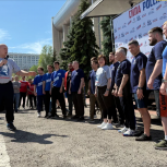 «Единая Россия» провела в Самаре открытую «Зарядку с чемпионом»