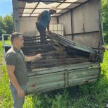 Поддержка детей, семей бойцов СВО, приютов для животных: «Единая Россия» проводит в регионах акции добрых дел