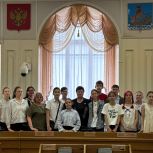 Участники разновозрастного отряда попробовали себя в роли депутатов