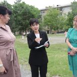 Юлия Пак оценила перспективы создания спортплощадки в школе села Монастырище