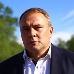 Вице-спикер Госдумы Петр Толстой поздравил жителей юго-востока Москвы с Пушкинским днем