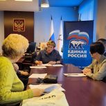 «Единая Россия» на связи с народом: в Сормовском районе ответили на вопросы жителей о ЖКХ и благоустройстве