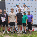 Спортивный марафон под парусом и на лыжероллерах