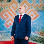 Поздравление Секретаря регионального отделения Сергея Артамонова с Днём Республики
