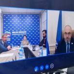 Алексей Ситников и Наталия Фиголь ответили на вопросы ямальских семей в Салехарде