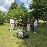 Единороссы передали маскировочные сети военнослужащим, работающим на Курско-Сумском направлении