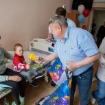 Партийцы посетили республиканский центр травматологии, ортопедии и нейрохирургии в Донецке