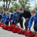 Партийцы почтили память участников Великой Отечественной войны