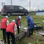 Волонтёры Алексея Вихарева помогают Кушве справиться с последствиями смерча