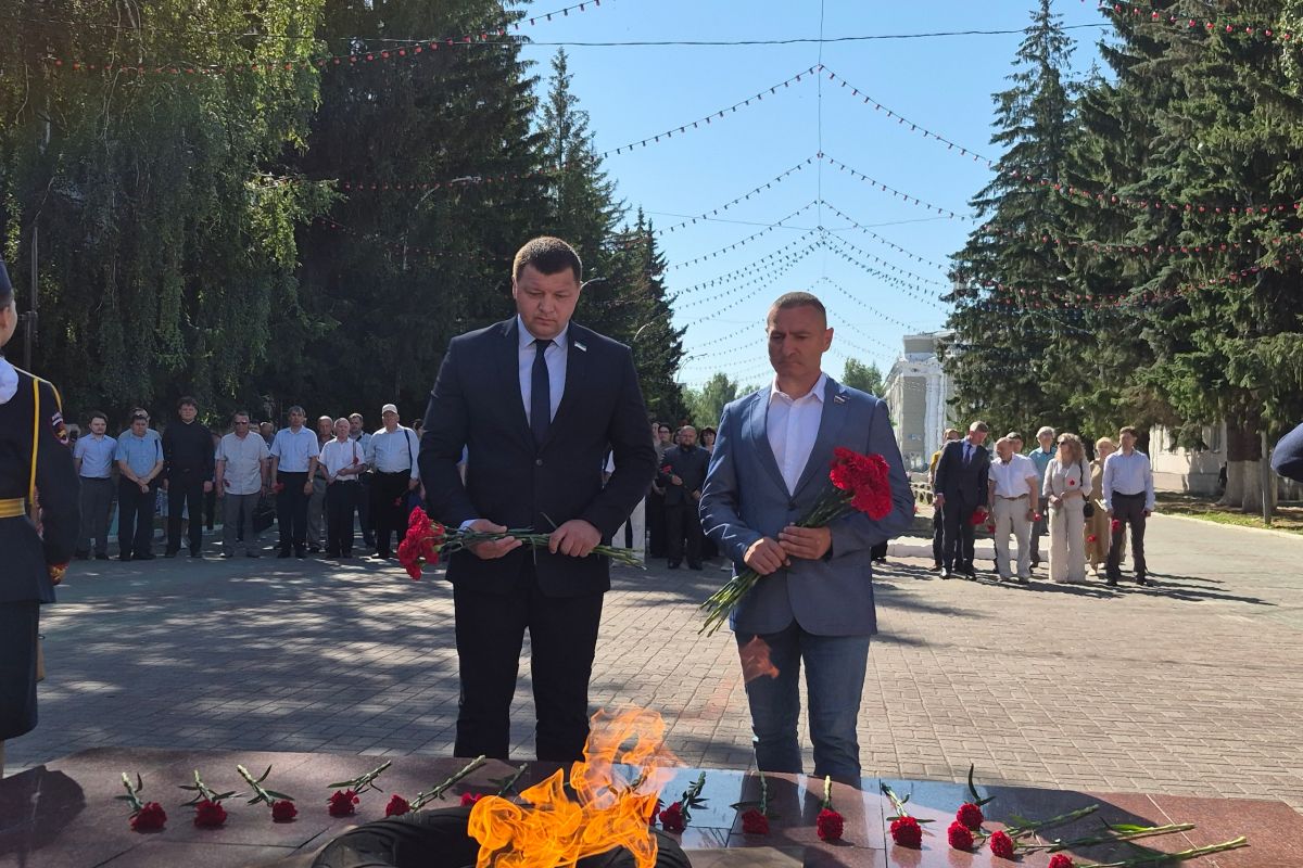 В Кургане почтили память героев в 85-ю годовщину начала Великой Отечественной войны