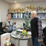 Активисты Саткинского первичного отделения №45 передали теплые вещи для ребят Бакальского детского дома