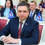 Михаил Лисин оказал содействие в установке уличных фонарей в Ахунах