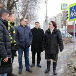 Елена Волкова проверила качество дорог Железнодорожного района