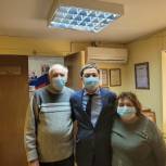 Ринат Аюпов приобрел аппарат, который спас жизнь астраханке с ОВЗ