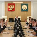 В Башкирии единороссы обсудили закон о занятости и предстоящее предварительное голосование