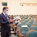 Новые правила для молодых парламентариев установили в Томской области