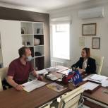 Депутат Казгордумы Ляйля Гарифуллина провела дистанционный прием жителей города