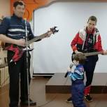 Детскому дому в Республике Коми подарили музыкальные инструменты