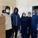 Молодогвардейцы оказывают активную помощь в доставке горячего питания