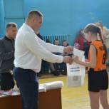 В Октябрьской СОШ Красноармейского района прошел турнир по волейболу в память об Иване Черенкове
