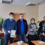 В Тамбове «Единая Россия» передала продуктовые наборы для семей  инвалидов
