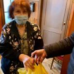 Волонтеры «Единой России» доставили льготные лекарства и продукты тамбовчанам