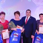 Сергей Бабин поздравил женщин Тоцкого и Сорочинска