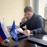 Депутат Хабиб Абдулаев выслушал обращения махачкалинцев