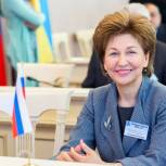 Галина Карелова: С праздником весны и света!
