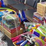 Воспитанникам социально-реабилитационного центра для несовершеннолетних передали подарки и сладости от проекта «Крепкая семья»