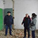 Единороссы проверили ход строительства новых объектов в Калтане