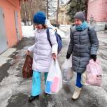 Жители Снежинска приняли активное участие в сборе гуманитарной помощи для жителей Донбасса