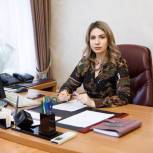 Кристина Кулешова оказала содействие одинокой пенсионерке в обеспечении лекарствами