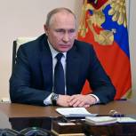 Владимир Путин: Природный газ в недружественные страны будет поставляться за рубли