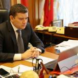 Сенатор Николай Журавлев провел личный прием граждан по вопросам ЖКХ