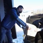 Иван Петров передал текстильную продукцию в помощь эвакуированным жителям ЛДНР