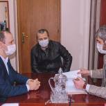 Депутат Гасан Османов рассмотрел обращения граждан