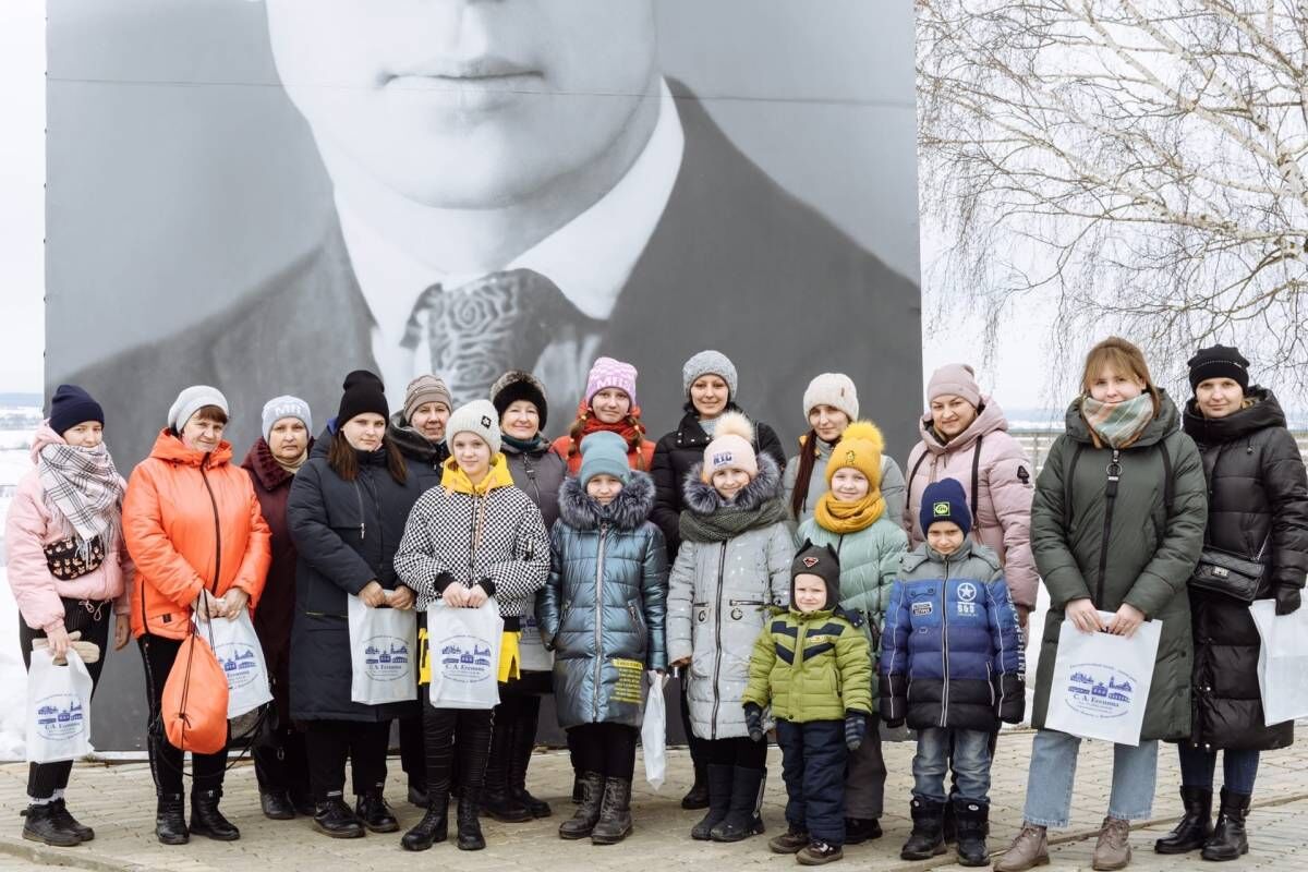 Жители Донбасса побывали на родине Сергея Есенина