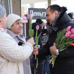 Максим Иванов поздравил хабаровчанок с Международным женским днем