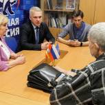 Юрий Панов ответил на различные вопросы жителей Металлургического района от проблем с обслуживанием многоквартирных домов до модернизации деятельности КТОСов.