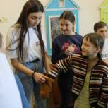 «Единая Россия» наполняет жизнь детей из ЛНР и ДНР праздниками