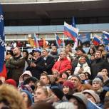 «Единая Россия»: Сегодня вся страна говорит «Крым наш» и выказывает поддержку Донбассу