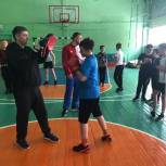Липецкие единороссы провели спортивно-патриотический мастер-класс для школьников