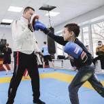Для эвакуированных из Донбасса детей прошли мастер-классы с известными спортсменами Ульяновска