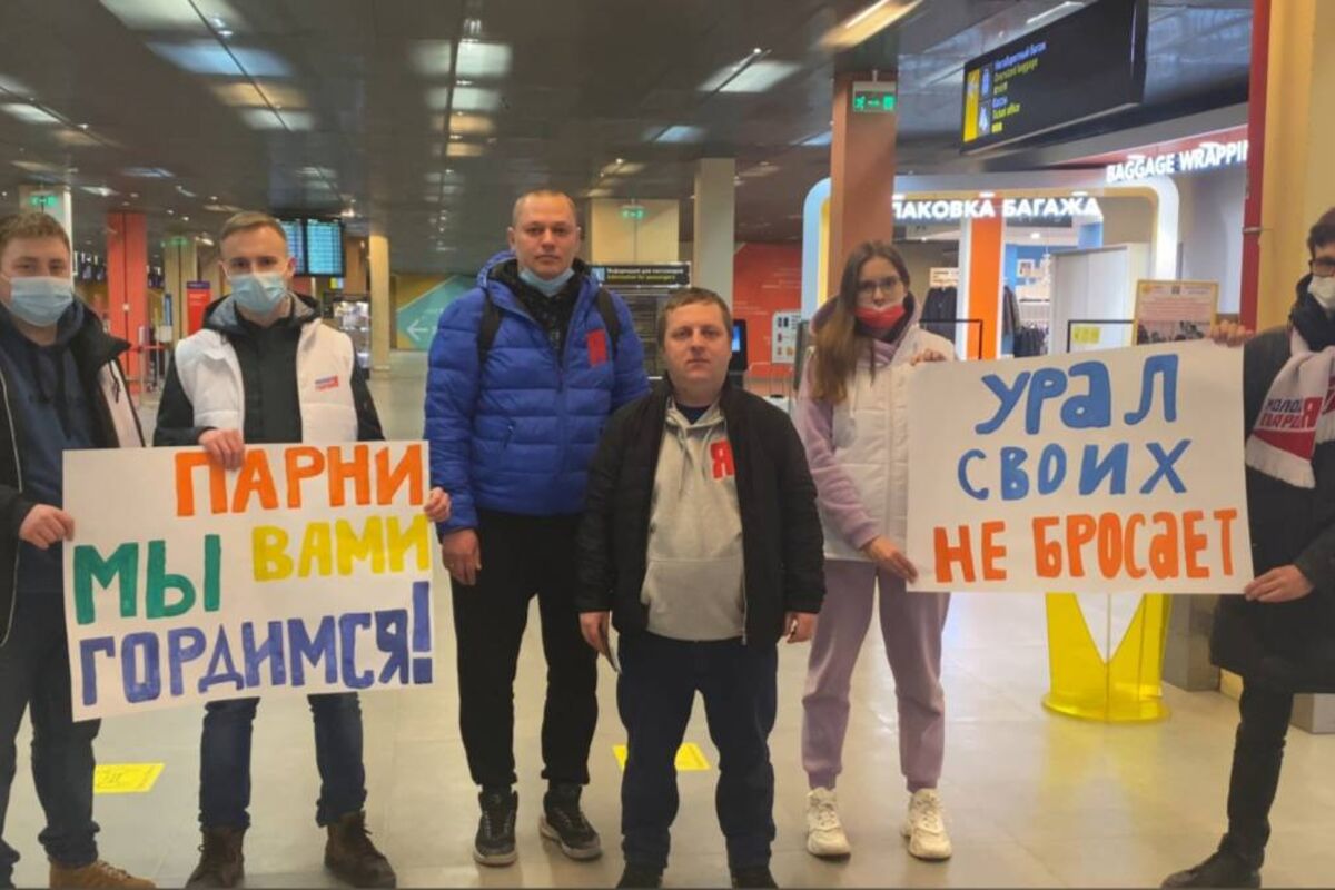 Партиец из Свердловской области отправился в Донбасс в качестве волонтера