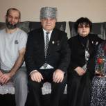 Сайгидпаша Умаханов поздравил с Международным женским днём матерей выдающихся дагестанских спортсменов